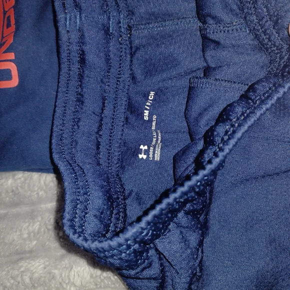 Mens Under Armor Bundle - Picture 6 of 7